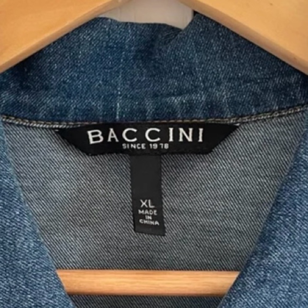 Baccini Denim Vest Womens XL Blue Crochet Lace Trim Button Down Cotton Boho Chic - Picture 3 of 10